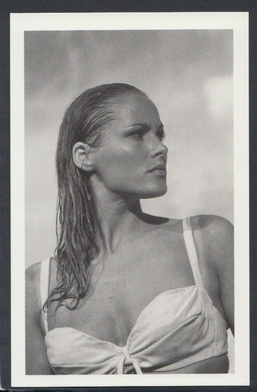 Films Postcard - James Bond 007 - Ursula Andress as Honey Ryder in Dr No - DP51