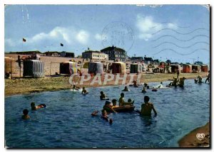 Modern Postcard La Cote d'Argent Gironde Soulac Beach