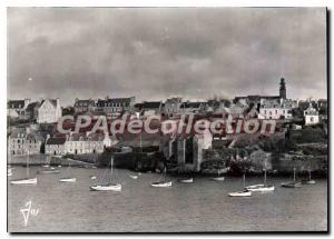 Modern Postcard Le Conquet Old Cite Du Conquet Overlooking Port De Peche