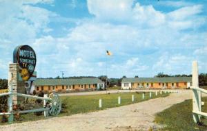 Somerset Michigan Motel Street View Vintage Postcard K50589