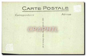 Postcard Old Leonie Dusseuil Museille heureise to have received the flowers a...