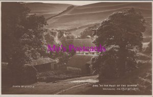 Sussex Postcard - Wannock, Nr Eastbourne At The Foot of The Downs HM474