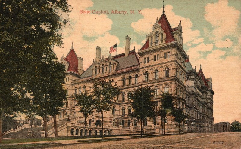 Vintage Postcard State Capitol Building Historical Landmark Albany New York NY 