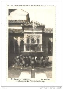 RP, Fuente Central Del Patio De Los Leones, Granada Alhambra (Andalucia), Spa...