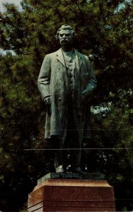 Missouri Hannibal Riverview Park Statue Of Mark Twain