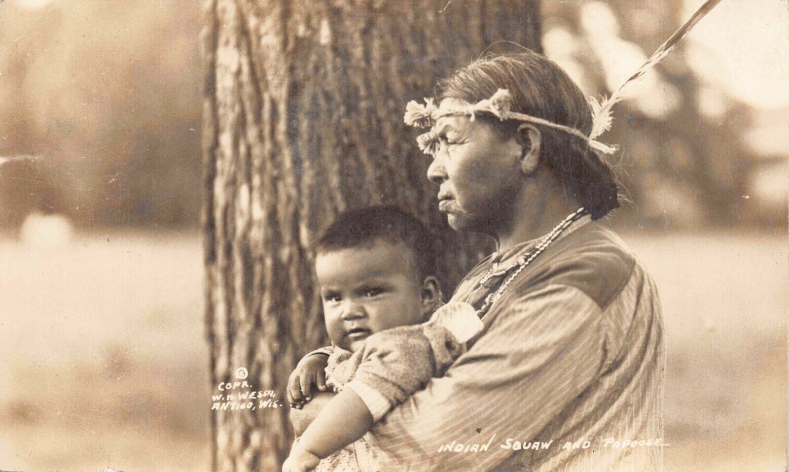 Real Photo Postcard Indian Squaw And Papoose In Wisconsin~128403 Asia And Middle East India 