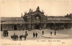 CPA LAON Place de la Gare (665777)