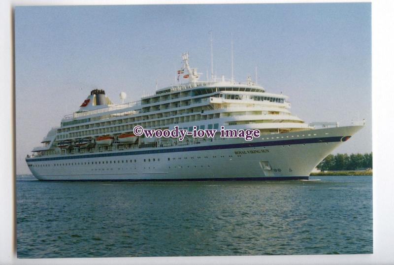 LN1244 - Royal Viking Line Liner - Royal Viking Sun , built 1988 - postcard