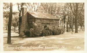 1940s Pioneer Log Cabin Sunset Park Washington Iowa RPPC Photo Postcard 21-1980