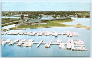 OSHKOSH, Wisconsin WI ~ Lake Winnebago PIONEER INN Hotel & Marina Postcard