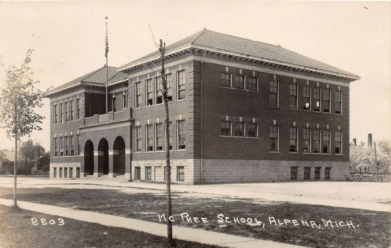 F35/ Alpena Michigan RPPC Postcard 1925 McPhee School Building