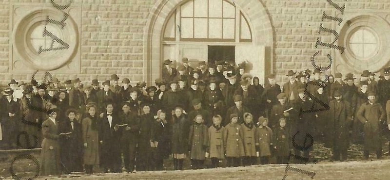 Glenwood City WISCONSIN RP c1910 NEW OPERA HOUSE Opening CROWD nr Boyceville