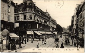 CPA PARIS 6e - La Rue de Sévres (79735)