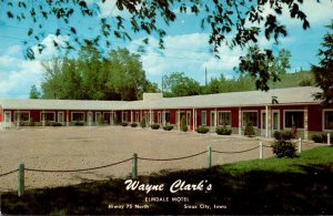 Iowa Sioux City Wayne Clark's Elmdale Motel