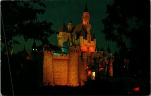 Night View Sleeping Beauty Castle Disneyland California 1964 Chrome Postcard B6