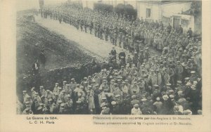 World War 1914 german prisonners escorted by English soldiers at St-Nazaire 