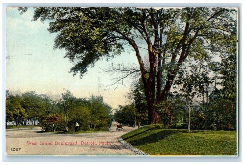 1910 View Of West Grand Boulevard Car Detroit Michigan MI Antique Postcard