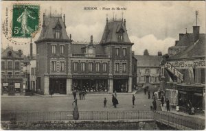 CPA HIRSON Place du marche (157130)