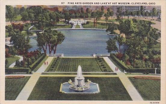 Fine Arts Garden And Lake At Art Museum Cleveland Ohio