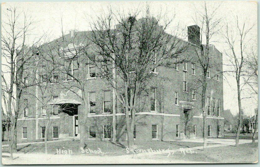 1910s STROMSBURG, Nebraska Postcard HIGH SCHOOL Building / Street View