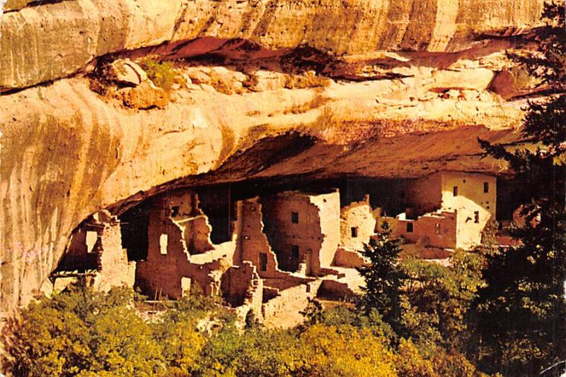 Spruce Tree Ruin - Mesa Verde National Park, Colorado