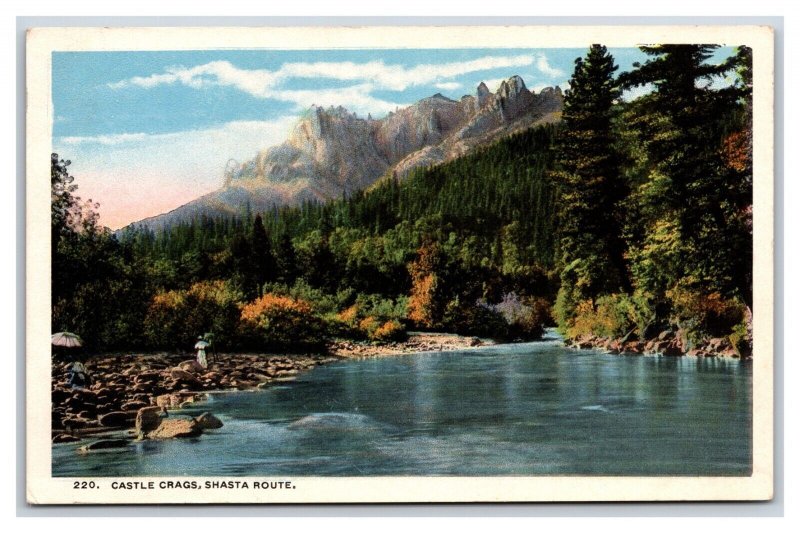 Castle Crags Shasta Route Castella California CA UNP WB Postcard H23