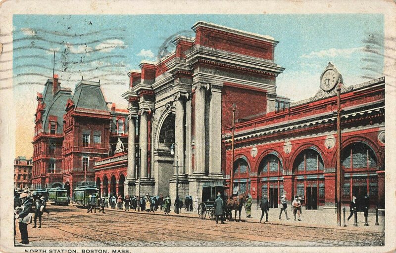 Postcard 1922 North Station with People Trolly Cars, Boston, Massachusetts ME9.