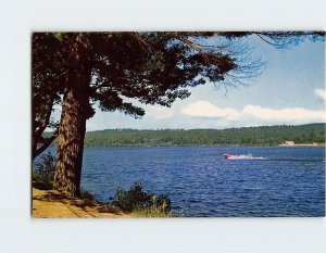 Postcard Speedboat On Paugus Bay, Lake Winnipesaukee, Laconia, New Hampshire