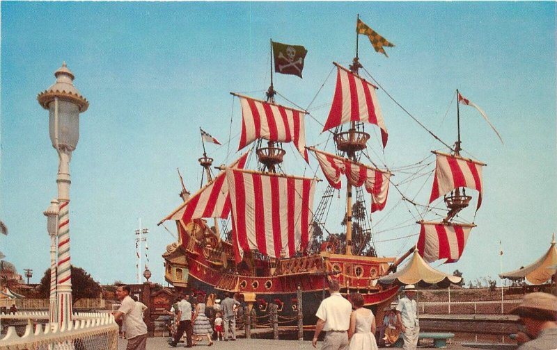 Postcard California Anaheim Pirate Ship amusement 23-7223