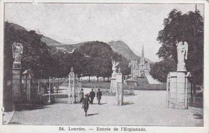 France Lourdes Entree de l'Esplanade