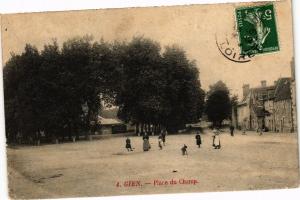 CPA GIEN - Place du Champ (271208)