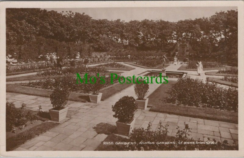 Lancashire Postcard - Rose Gardens, Ashton Gardens, St Annes-On-Sea RS25294  