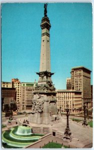 Postcard - Soldiers' And Sailors' Monument - Indianapolis, Indiana