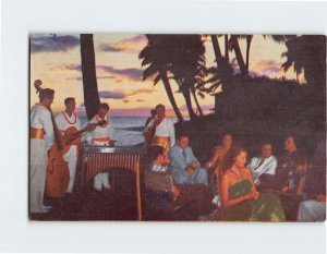 M-150569 Halekulani at Sunset Waikiki Hawaii USA