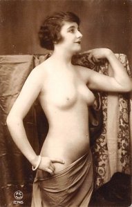 Reproduction Nude Nude View Images