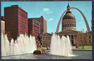 Henry J Kiener Fountain,Old Courthouse,St Louis,MO