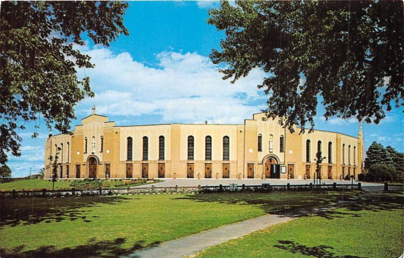 AURIESVILLE NEW YORK MUSEUM OF NORTH AMERICAN MARTYRS~62 DOORS POSTCARD 1960s