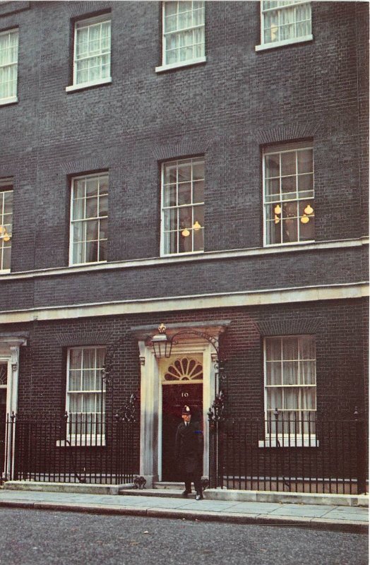 uk47834 no 10 downing street london uk prime minister house