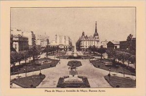 Argentina Buenos Ayres Plaza de Mayo y Avenida de Mayo