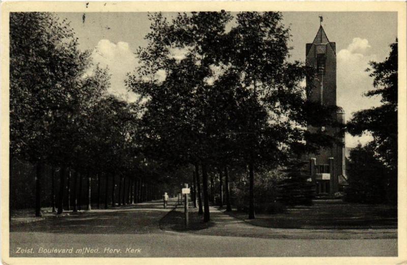 CPA AK ZEIST Boulevard met Ned. Herv. Kerk NETHERLANDS (604548)