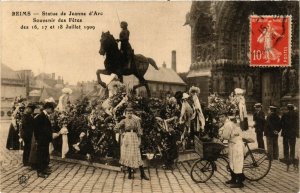 CPA REIMS-Statue de Jeanne d'Arc Souvenir des Fetes (347022)