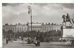 France Postcard - Lyon - Place Bellecourt and Statue of Louis XIV   ZZ2310