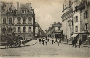 CPA VANNES Rue Hoche (144722)
