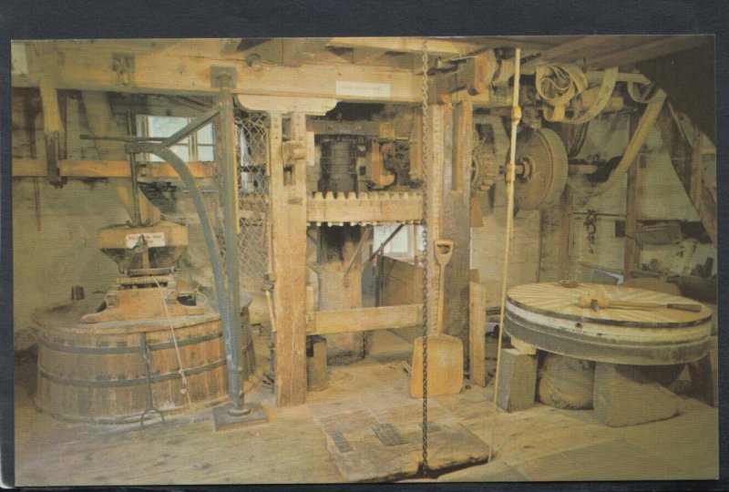 Isle of Wight Postcard - The Grinding Stones & Sackhoist, Calbourne Mill T7187