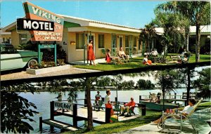  Vikding Motel Dock Fishing Vacation Travel Clearwater Beach FL UP Postcard VTG 