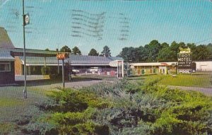 North Carolina 1967 Trot Motel In Town