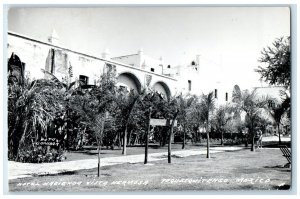 c1910 Hotel Hacienda Vista Hermosa Tequesquitengo Mexico RPPC Photo Postcard