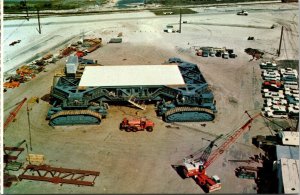 John Kennedy Space Center Nasa Vehicle Assembly Building Launch Pad 39 Postcard 