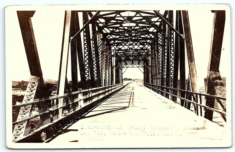 VTG Postcard RPPC Real Photo International Bridge Texas Mexico Del Rio Acuna A9