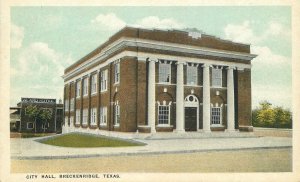 Postcard Texas Breckenridge City Hall Commercialchrome 1920s 23-1073